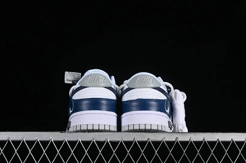 All Categories Nk SB Dunk Series Nk SB Dunk Low Low-top sneakers Nk Dunk Low Panda Prank Interstellar - Oblivion SB strappy low-top casual sneakers DV0831-101